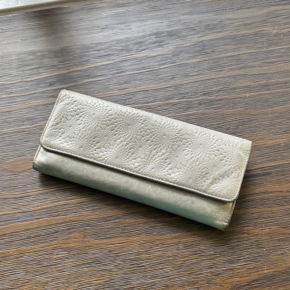 Hobo Bags grey tri fold wallet